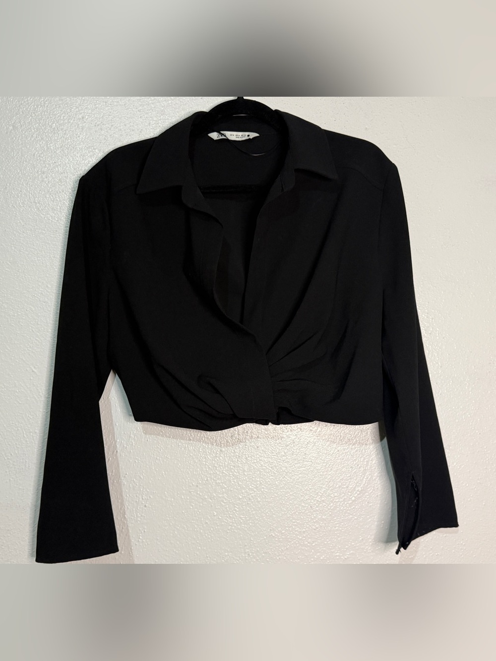 Zara Black Cropped Twist-Front Shirt Jacket - Women. Sz M.